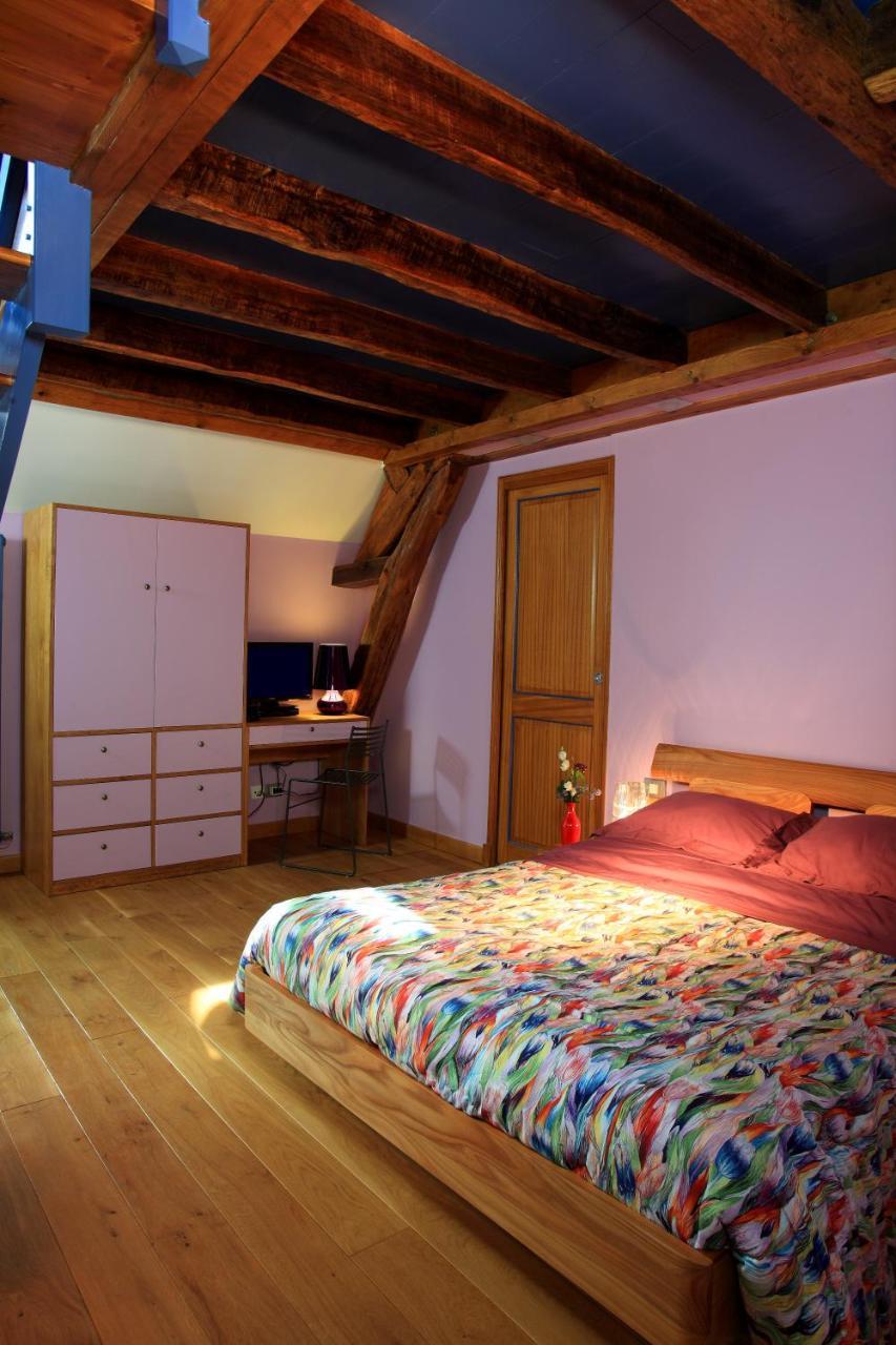 Maison D'Hotes Les Rainettes Breuillet  Экстерьер фото